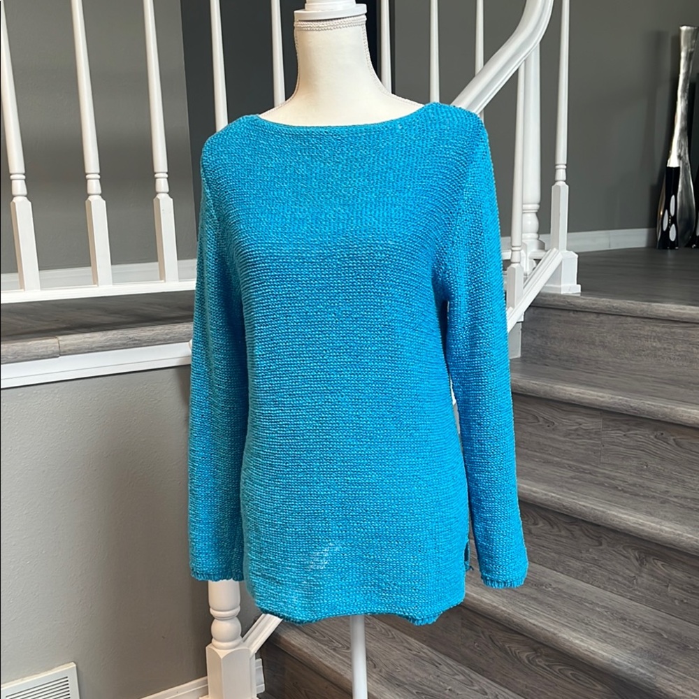 Finity Blue Crew Neck Sweater Lightweight Knit